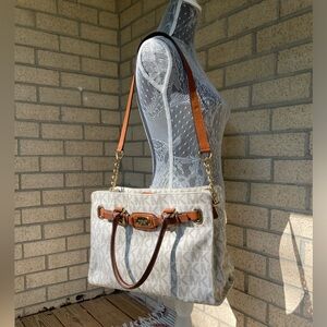 Michael Kors Vanilla Gold Belt Buckle Hamilton Tote Crossbody Satchel Bag Purse